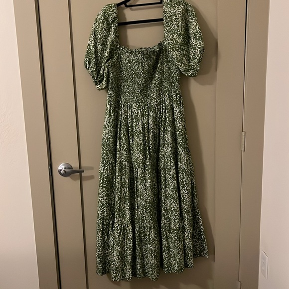 Abercrombie and Fitch green dress - Picture 2 of 7